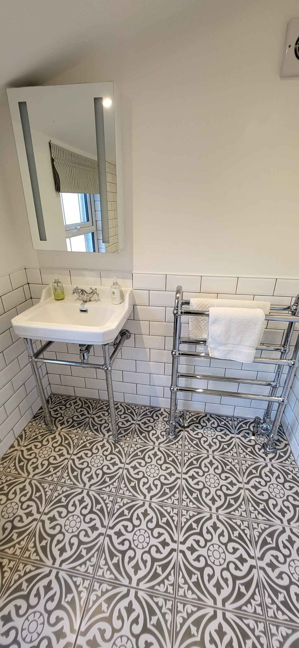 Mill Villa bathroom